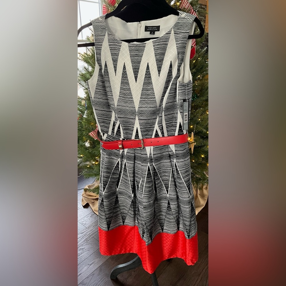 Tahari Fit & Flare Dress – Geometric Print w/ Red Hem & Belt – Size 10